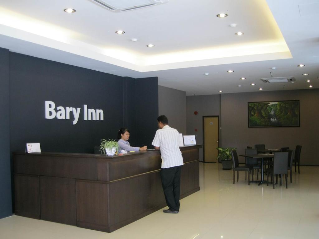 Bary Inn, Klia & Klia2 - 24 Hours Free Airport Pick-Up เซปัง ภายนอก รูปภาพ